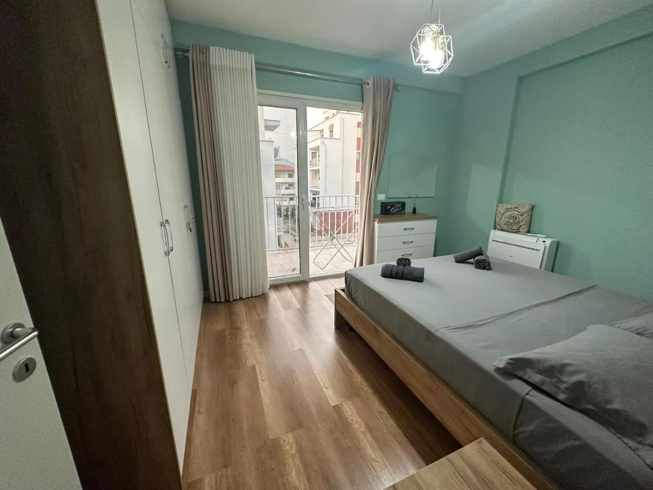 Luir'S Apartment Tirana Albania